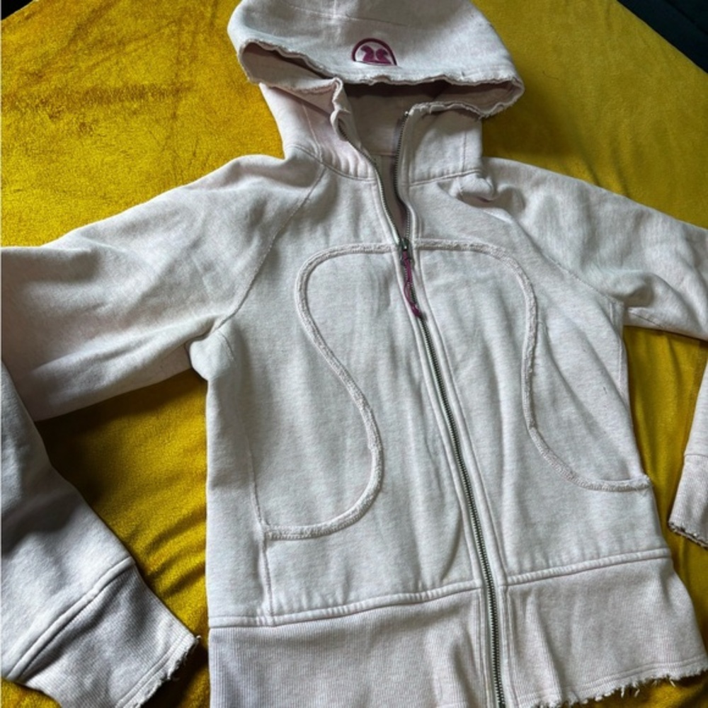 Lululemon Athletica light blush pink Hoodie